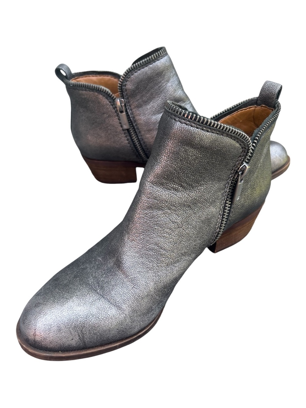 Lucky Brand Bartalino Women's pewter shimmer ankle boot- size 8